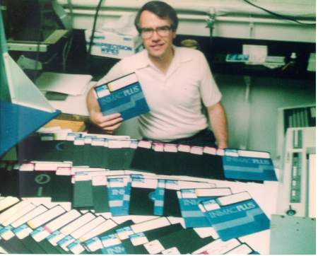 Data from electrophoretic gels were stored in 8-inch floppy disks